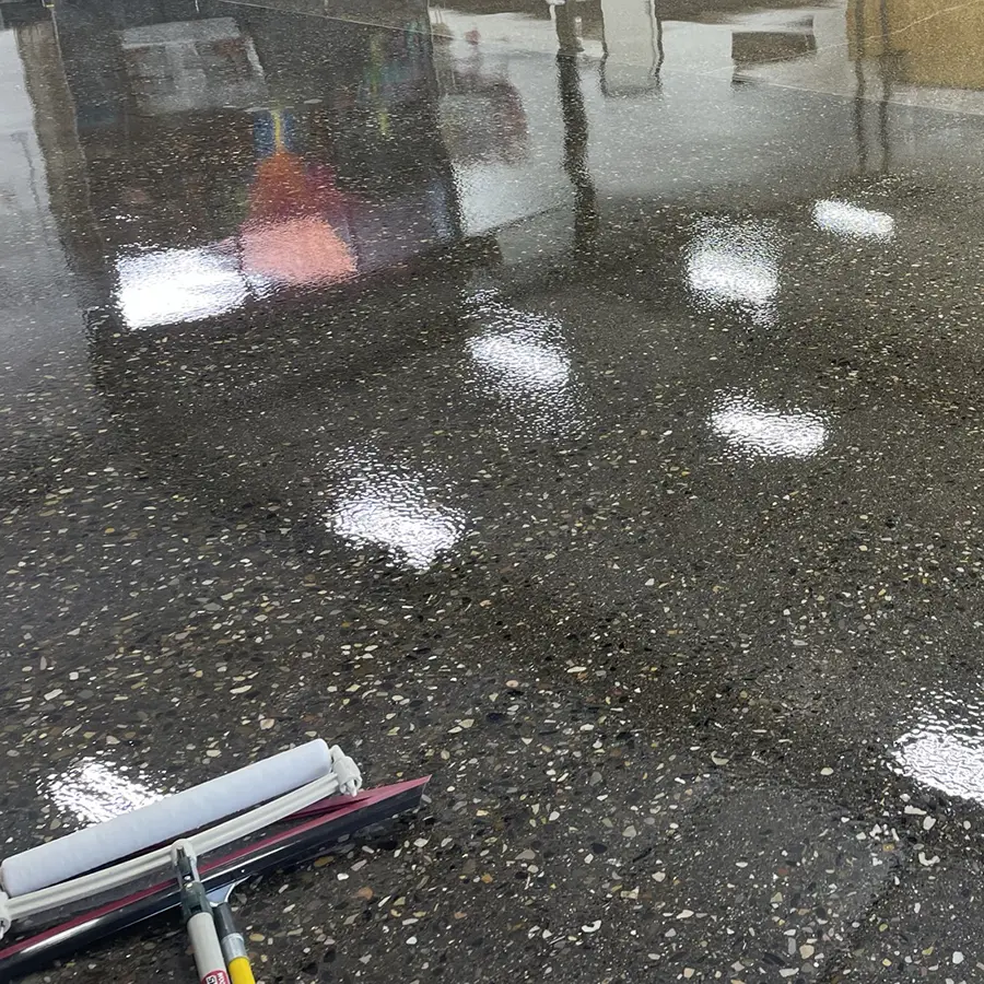 high-gloss clear concrete coating